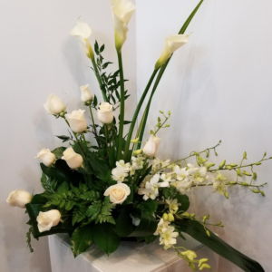 All white arrangement (JG-0147-BB) $185
